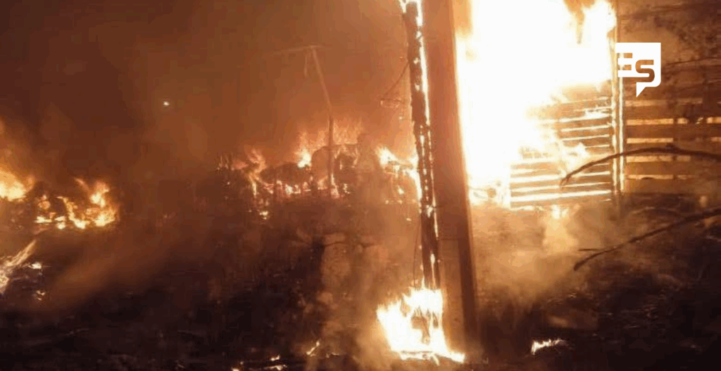 Controlan incendio en deshuesadero de tractocamiones